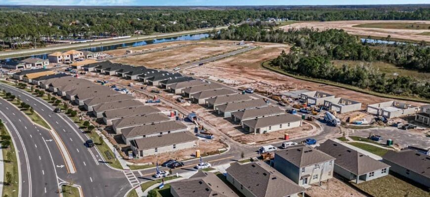 Exterior neighborhood view of Ibis Park at Harmony West